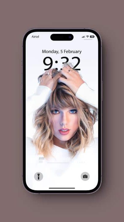 Taylor Swift iPhone Wallpaper